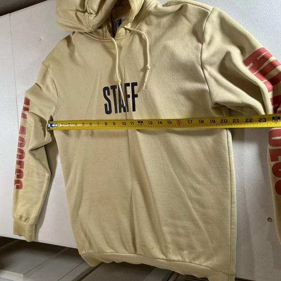 Justin Bieber Purpose World Tour STAFF Hoodie Cream Sweatshirt Men H&M Sz XS - Picture 5 of 9